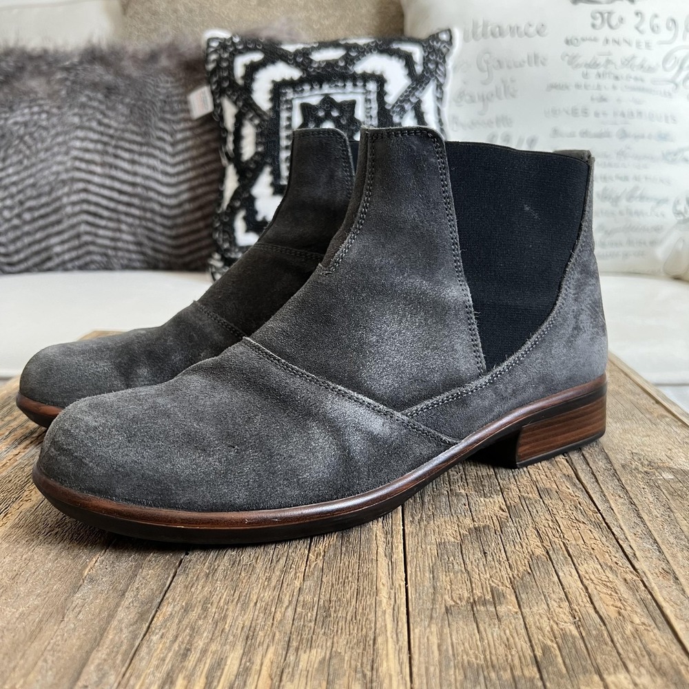 Naot Boots Womens Size 8 Gray Suede Chelsea Ankle Block Heel Booties Comfort